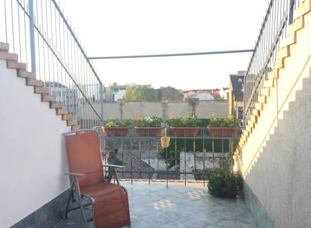 eladó téglalakás, Budapest, VIII. kerület